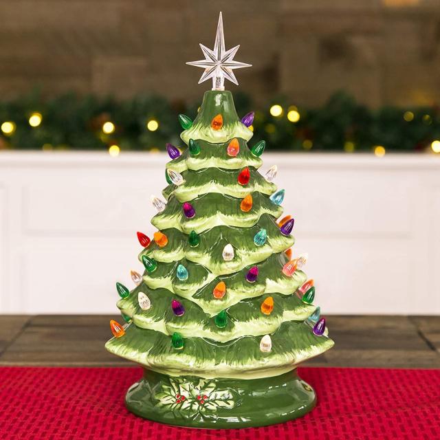 Vintage Christmas Tree Cake 