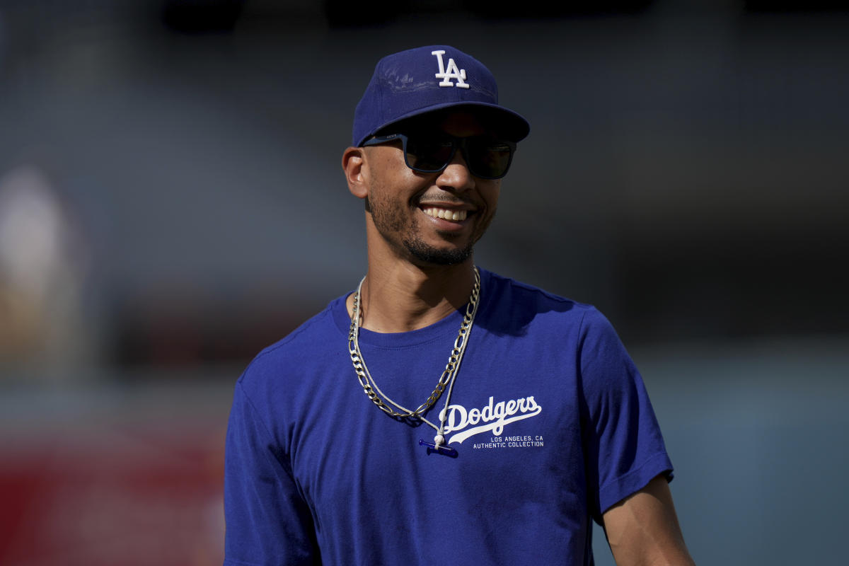 Dodgers’ Mookie Betts will play right field when activated from injured list on Monday