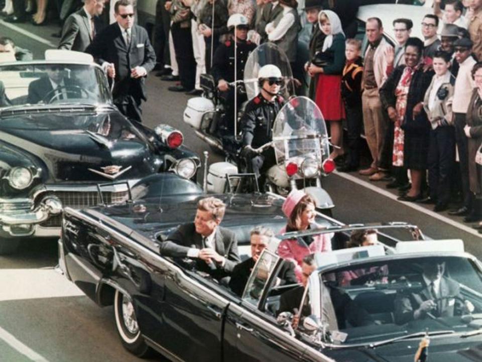 President Kennedy’s motorcade travelling through Dallas on 22 November 1963