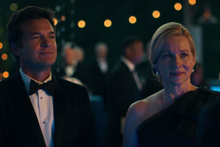 Marty Byrde (Jason Bateman) y Wendy Byrde (Laura Linney)