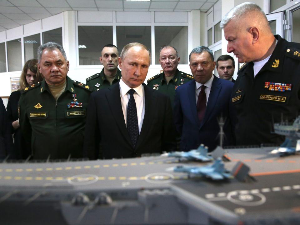 Russia aircraft carrier Admiral Kuznetsov Vladimir Putin