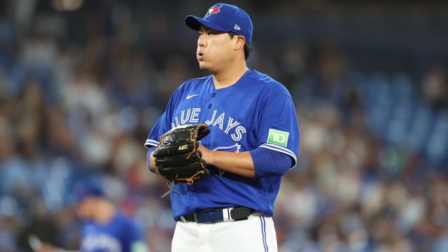 toronto-blue-jays--hyun-jin-ryu-working-on-late-2023-return