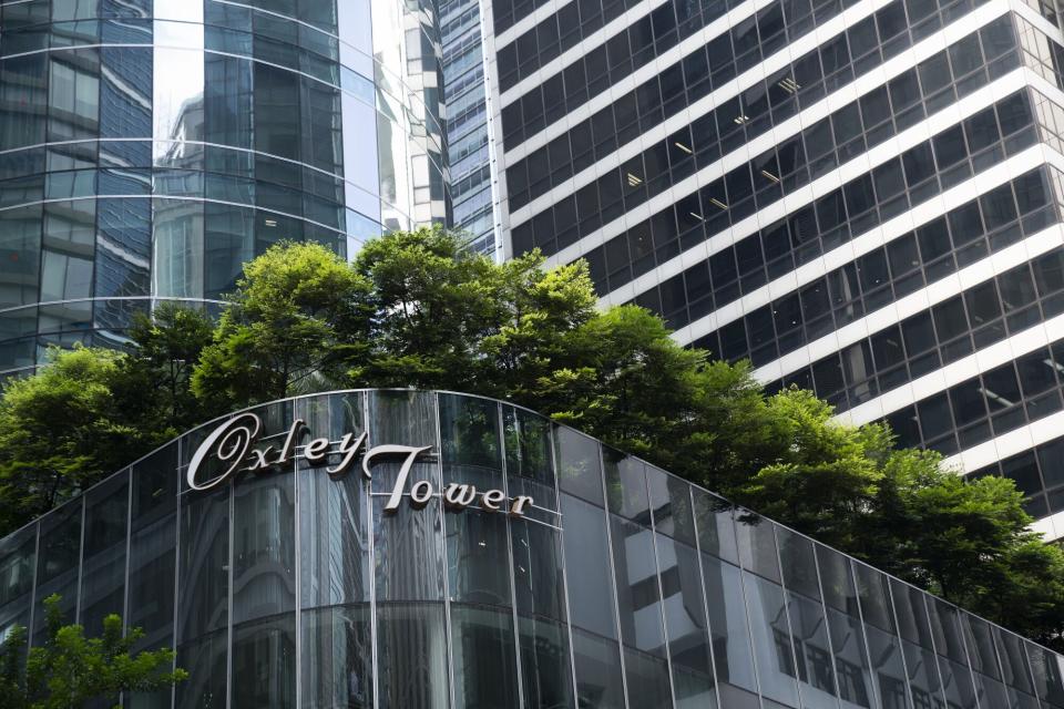 FILE PHOTO: Oxley Tower, center, which houses Oxley Holdings Ltd.'s headquarters, stands in the central business district in Singapore, on Wednesday, Jan. 23, 2019. (Photo: Wei Leng Tay/Bloomberg)