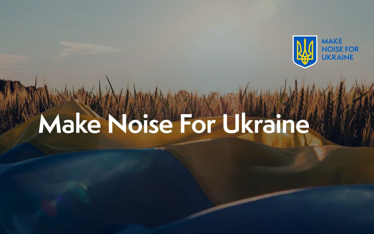 A new campaign urges people to clap and shout in support of Ukraine