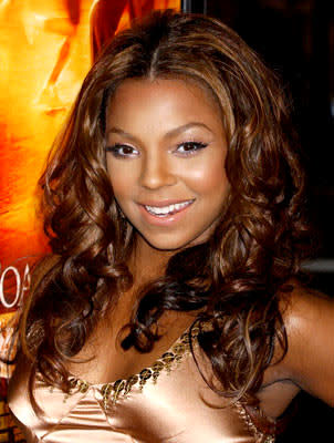 Ashanti at the Hollywood premiere of Paramount Pictures' Coach Carter