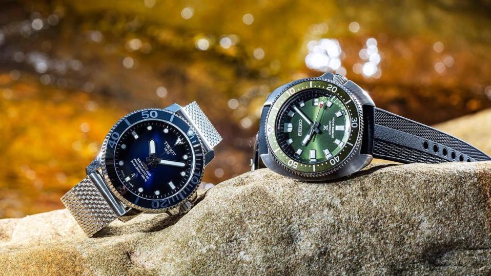 （左）TISSOT- Seastar 1000，建議售價NT$ 24,100（右）SEIKO- Diver Scuba，建議售價NT$ 37,000