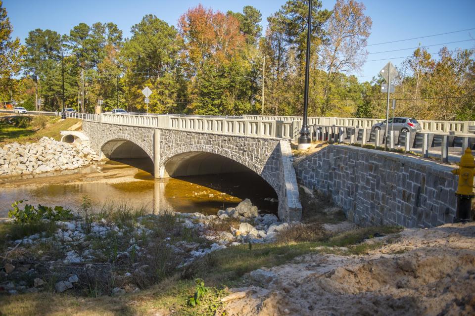 Rae's Creek with a lesser backdrop, passing under Berckman's Road west of Augusta National.