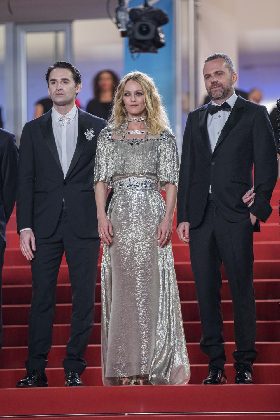 Vanessa Paradis et sa robe argentée au Festival de Cannes