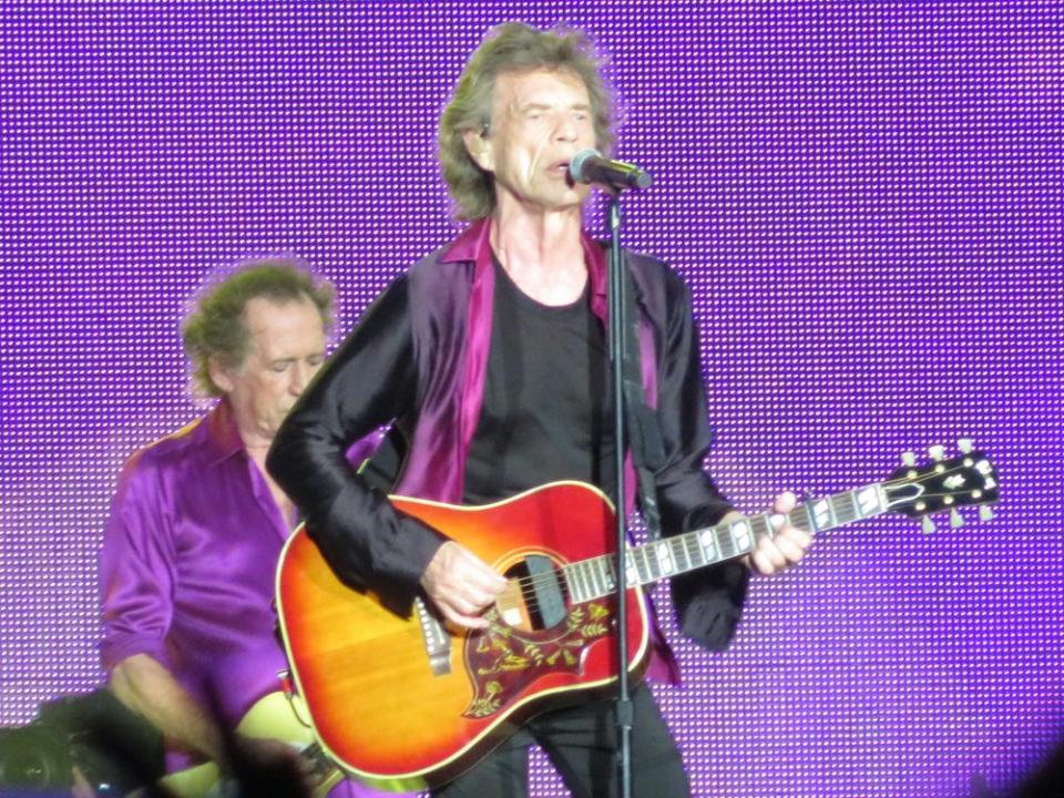 Mick Jagger von den Rolling Stones fällt vorerst aus. (Bild: Bruce Alan Bennett/Shutterstock.com)
