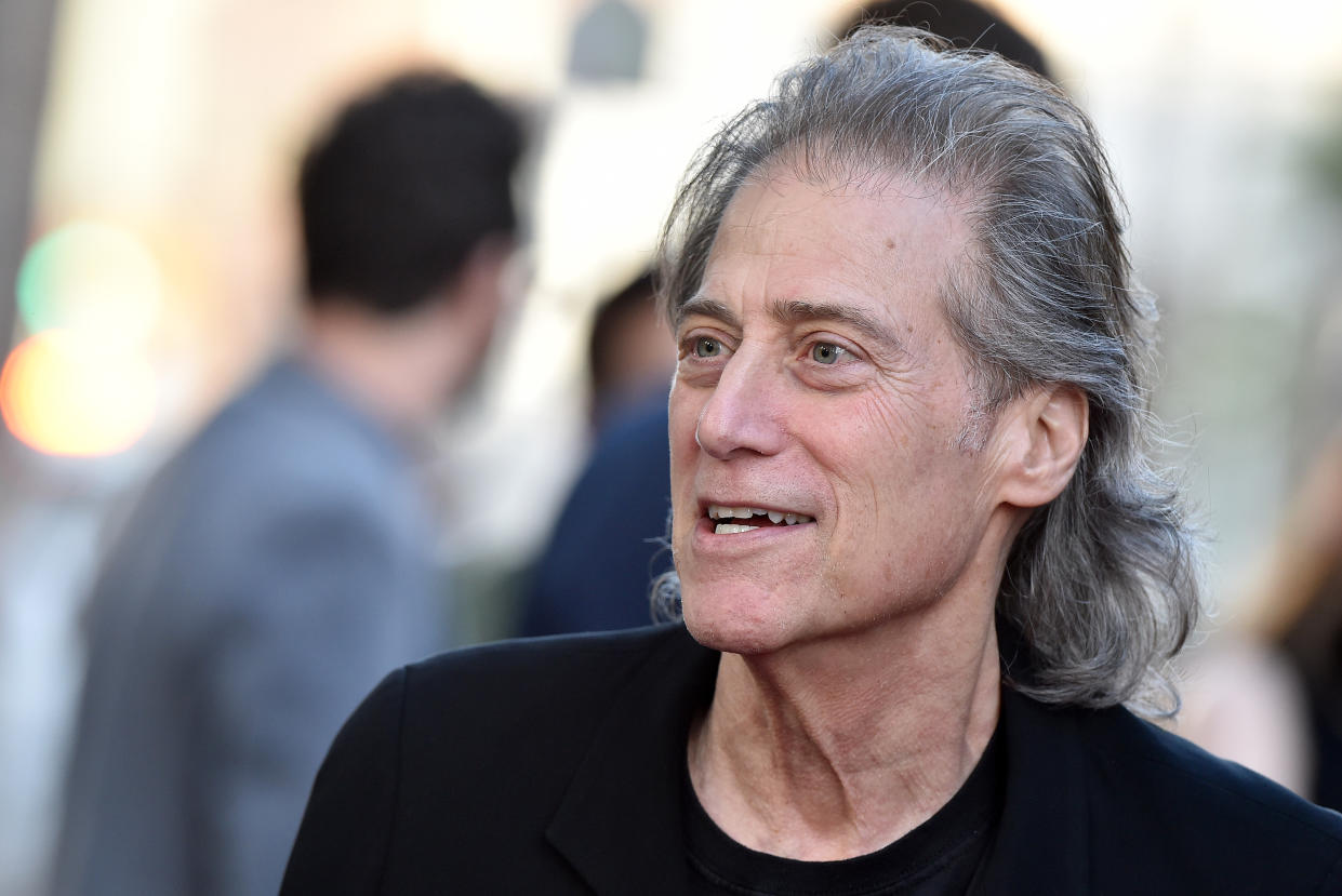 Richard Lewis en 2017 en Beverly Hills, California.  (Photo by Axelle/Bauer-Griffin/FilmMagic)