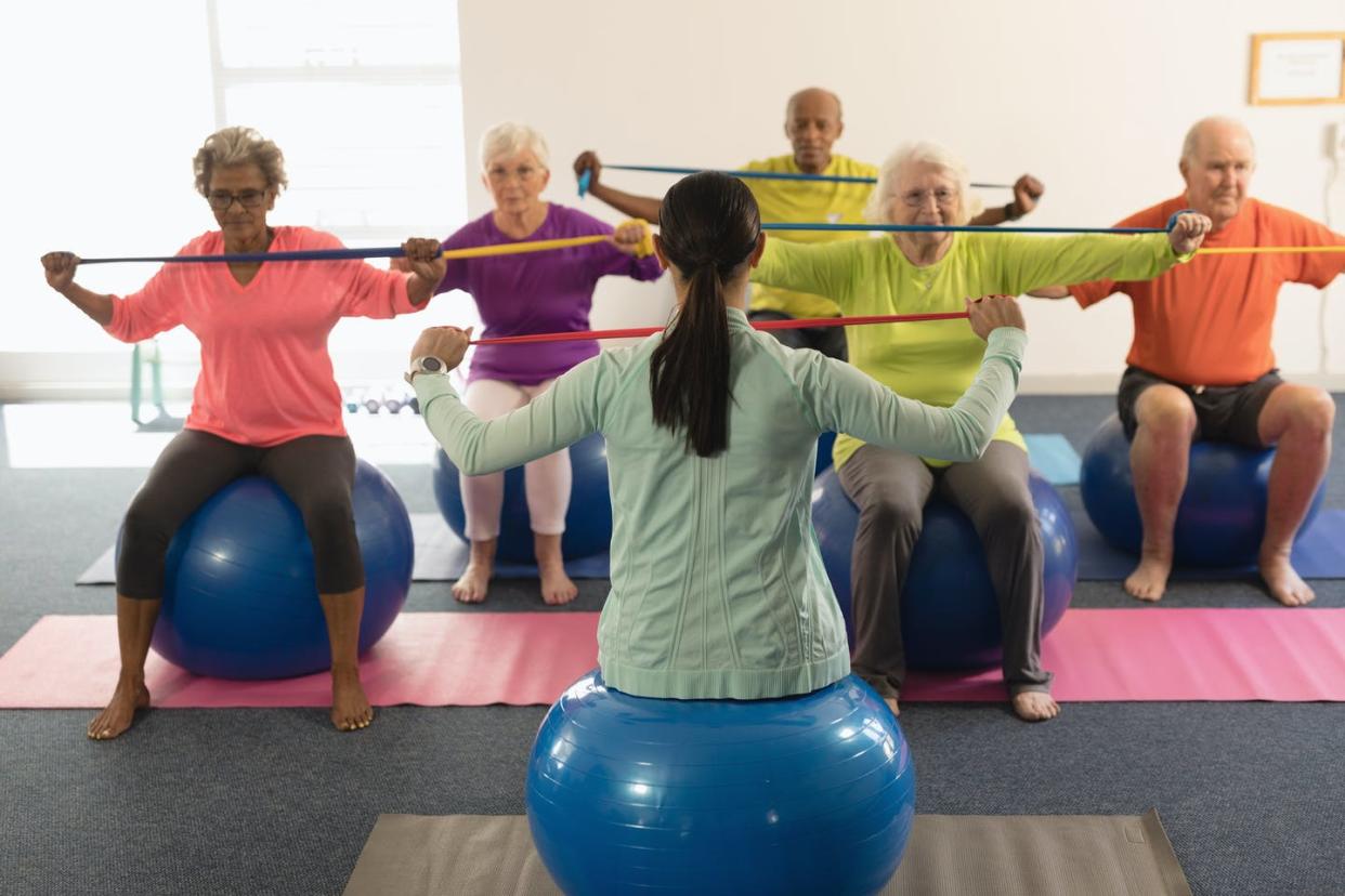 <span class="caption">mayores entrenando</span>