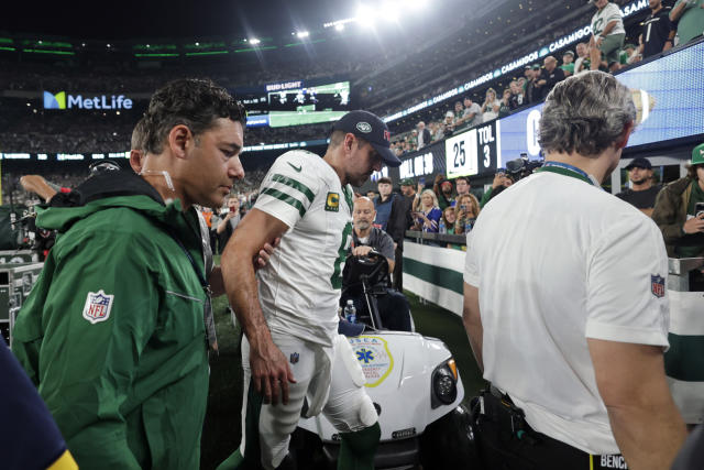 Jets QB Aaron Rodgers has a torn left Achilles tendon and will miss the  rest of the season – WANE 15