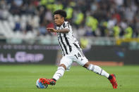 Juventus' Weston McKennie goes for the ball during the Serie A soccer match between Juventus and Torino, at the Turin Olympic stadium, Italy, Saturday, Oct. 2, 2021. (Spada/LaPresse via AP)