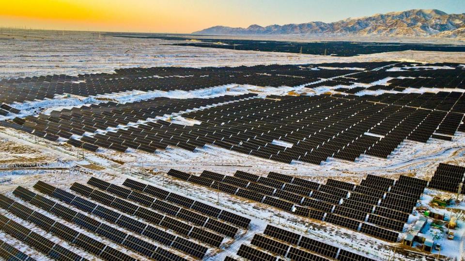 PHOTO: Photovoltaic power generation arrays are braving the wind and snow in Zhangye, China, on December 15, 2023. (Nurphoto/NurPhoto via Getty Images)