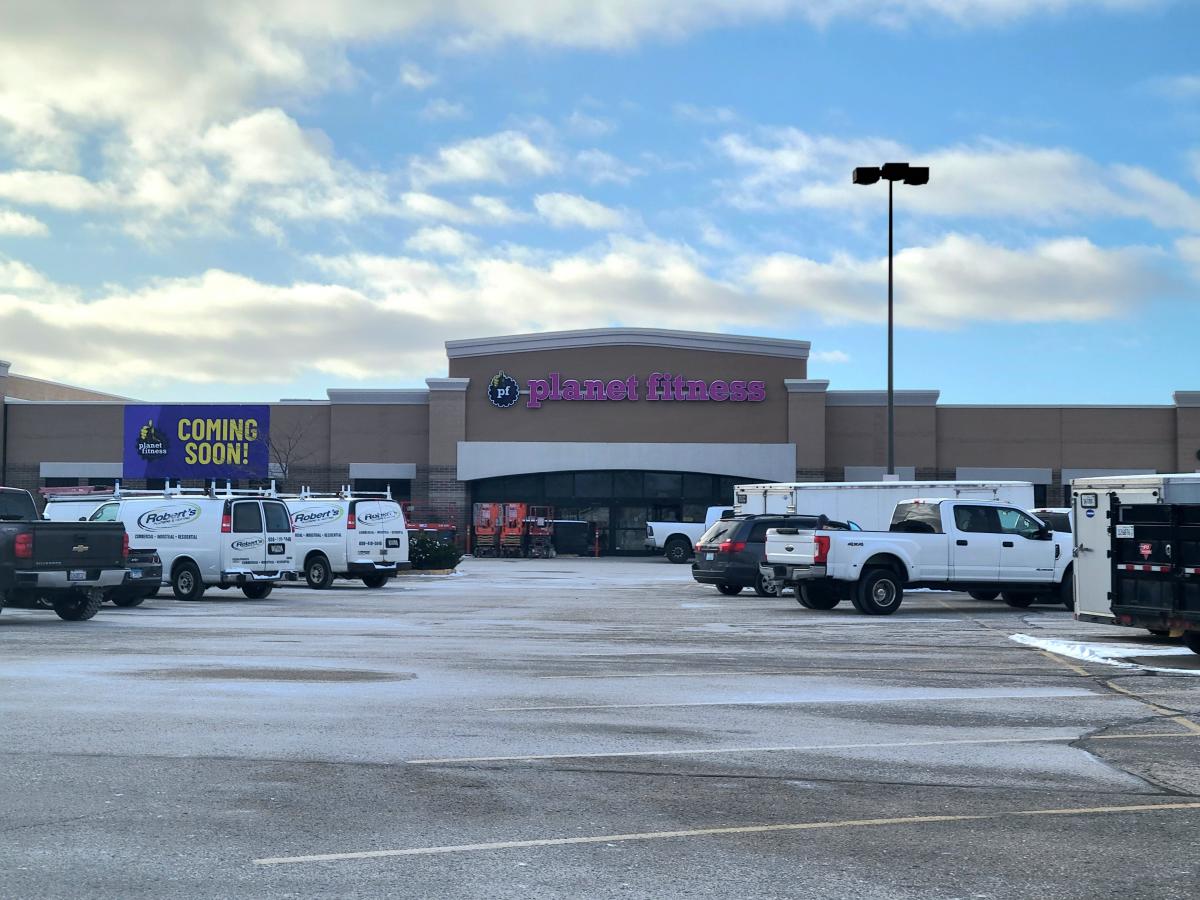 Fond du Lac's former T.J. Maxx building readies for new life. Here's