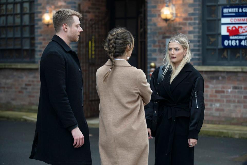 daisy midgeley, bethany platt, daniel osbourne, coronation street