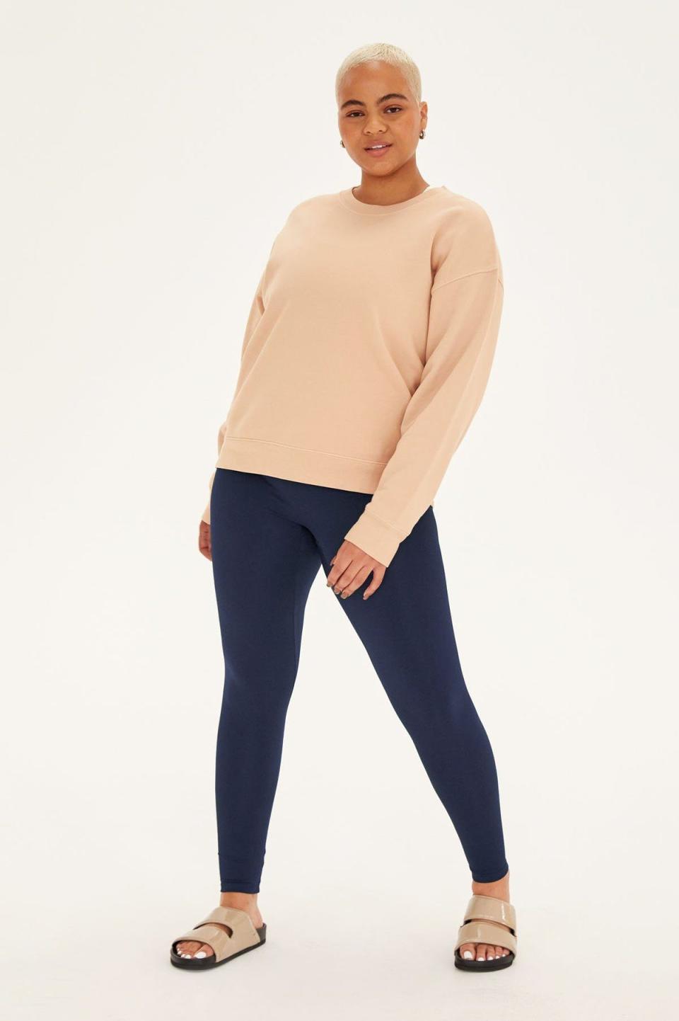 4) Navy Luxe Legging