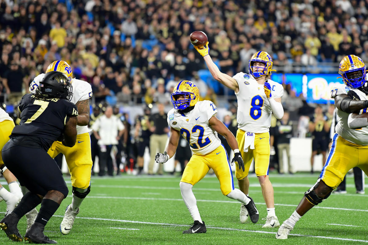 NCAA football Pitt wins first ACC title over Wake Forest