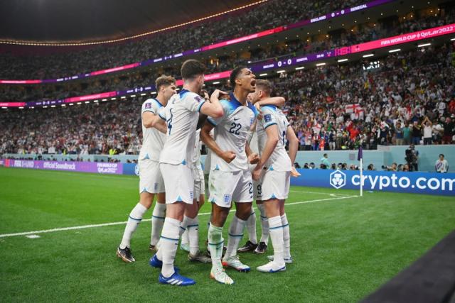 England blow Senegal away to set up World Cup quarter-final