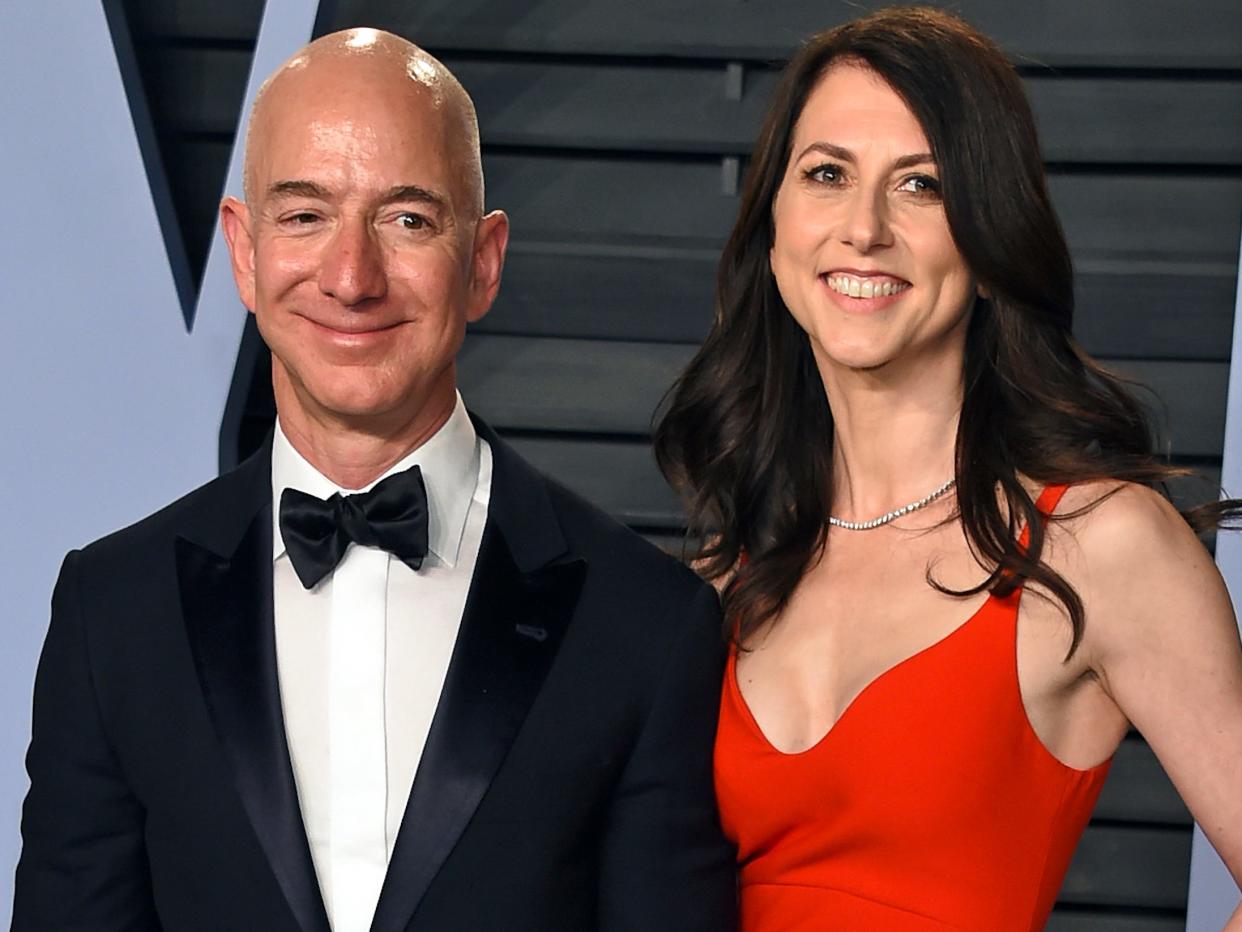 jeff bezos and mackenzie bezos