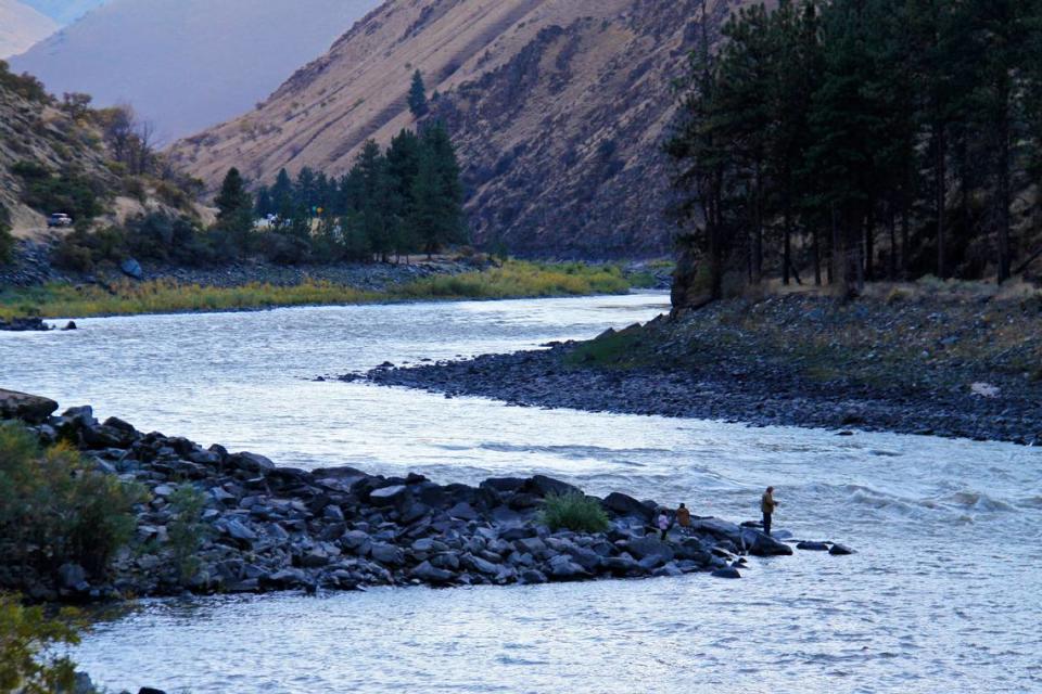 Fishing the Salmon River below Riggins.