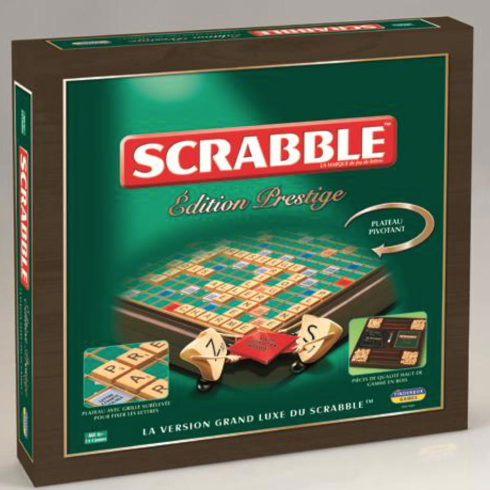 Le cadeau pour une mère Gémeaux : un Scrabble de luxe