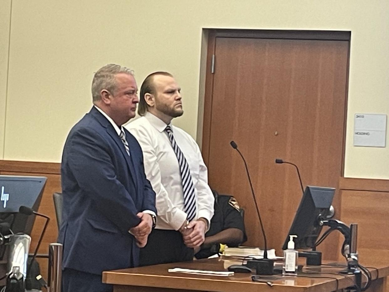 Timothy Kendrick, right, admitted Thursday to the July, 16, 2021, beating and stabbing death of 30-year-old Drew Mendelbaum. Kendrick, 35, decided to enter guilty pleas while his trial was ongoing.