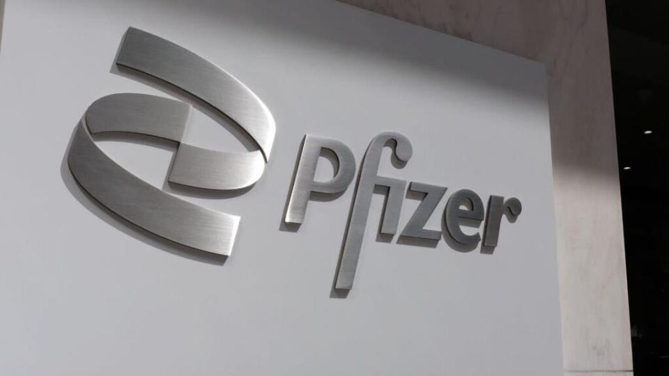 What's Going On With Pfizer Stock On Thursday?