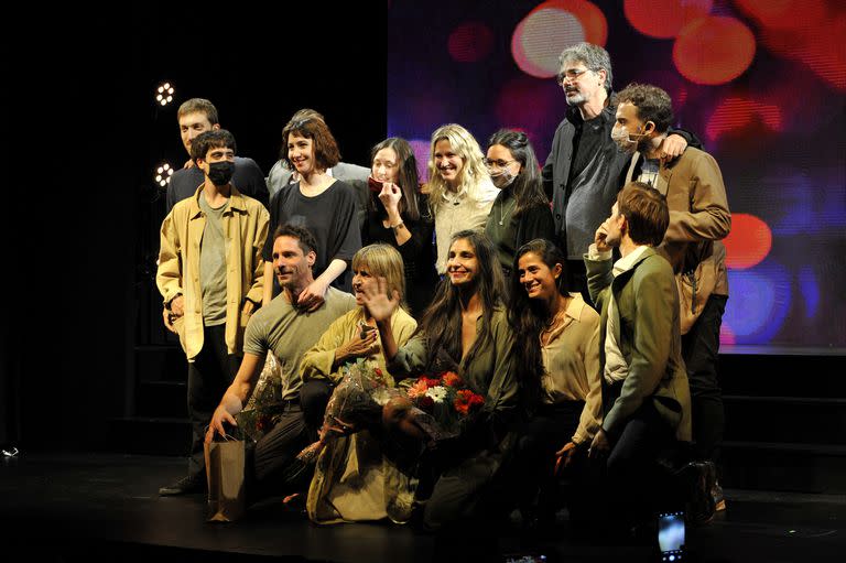 El equipo completo de Closer con la directora Corina Fiorillo a la cabeza