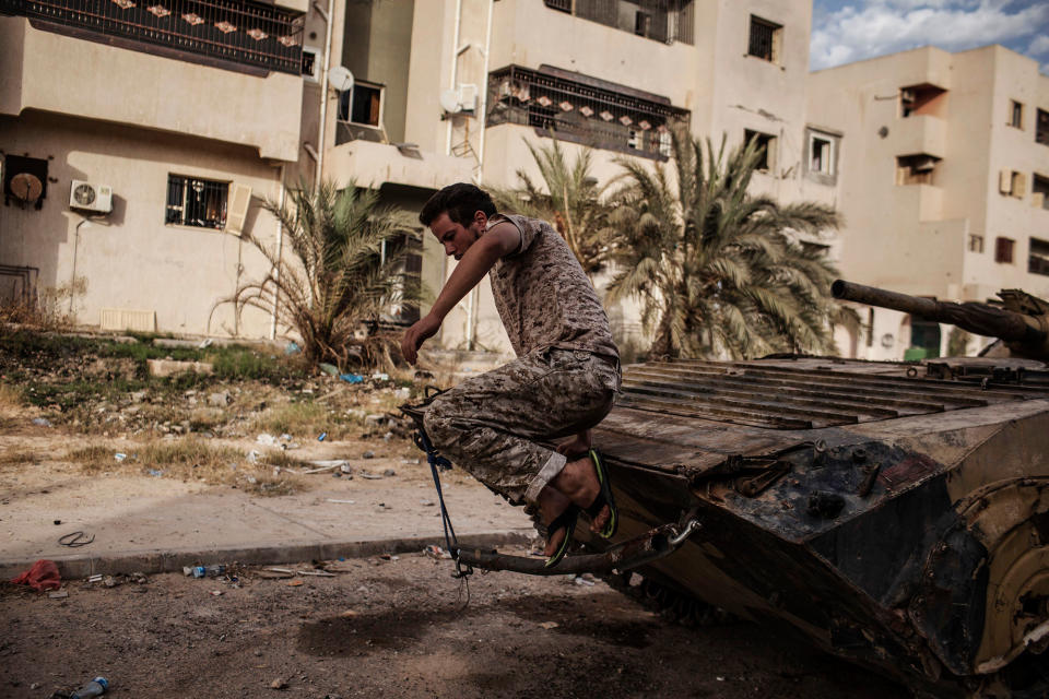 Heavy fighting against Islamic State in Sirte, Libya