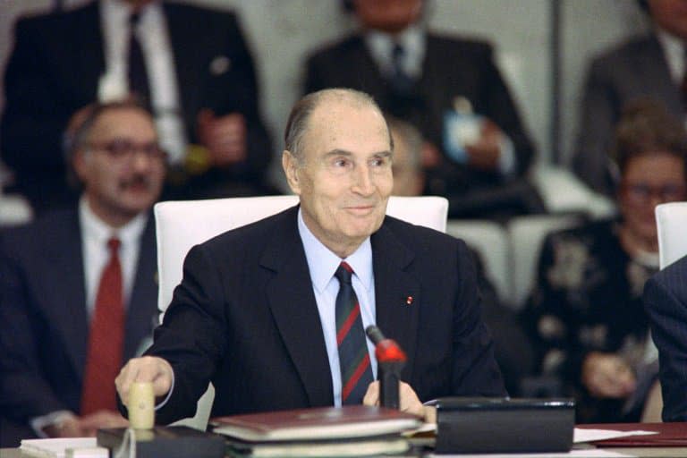 François Mitterrand, le 21 novembre 1990 à Paris - Daniel JANIN © 2019 AFP