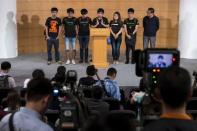 Scholarism convenor Joshua Wong (L-R), Hong Kong Federation of Students' Council member Nathan Law, Deputy Secretary-General Lester Shum, Secretary-General Alex Chow, Council member Yvonne Leung, General Secretary Eason Chung and one of the founders of the Occupy Central civil disobedience movement Chan Kin-man attend a news conference after meeting with senior Hong Kong government officials in Hong Kong October 21, 2014. REUTERS/Tyrone Siu