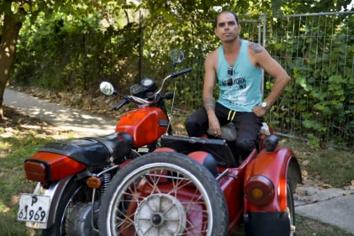 Jose Antonio Ceoane Nunez inherited his father's Russian-built Jupiter 3 motorcycle with a sidecar, which was imported by the Cuban government�in 1981 and later sold to "the most deserving employees"