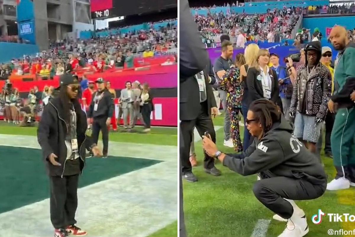 Jay-Z & Blue Ivy at 2023 Super Bowl: Photos & Video – Billboard