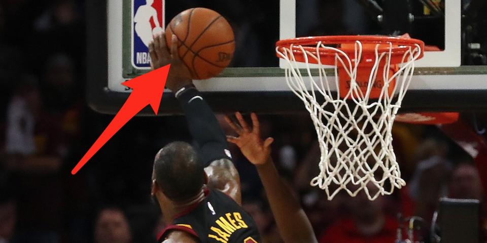 lebron_block