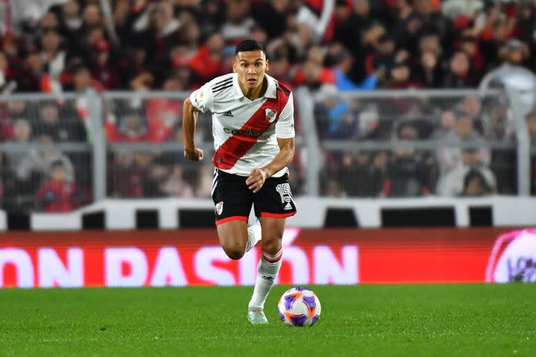 Marcelo Herrera perdió terreno después de una tarde fatídica en el Superclásico ante Boca  