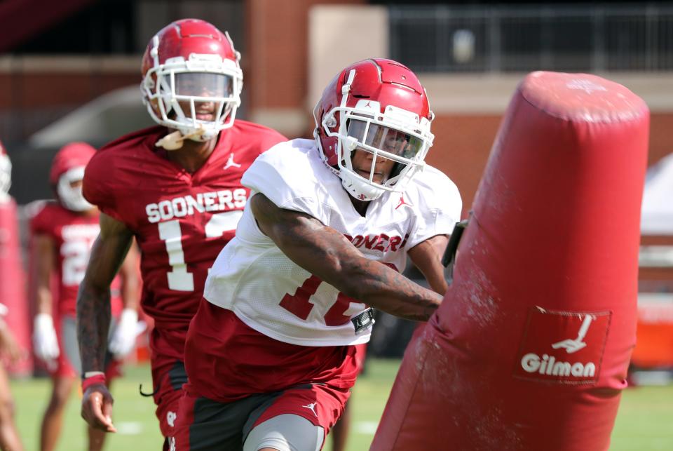 Jamarrien Burt (16) goes through drills as the University of Oklahoma Sooners (OU ) hold fall football camp outside Gaylord Family/Oklahoma Memorial Stadium on  Aug. 8, 2022 in Norman, Okla.  [Steve Sisney/For The Oklahoman]