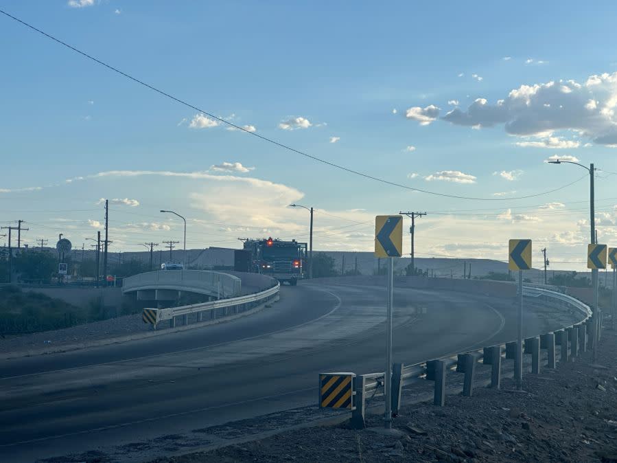 El Paso Fire and Sunland Park Fire on the scene at McNutt and Anapra for a body recovery operation. Photo taken by Santiago Reyes/KTSM