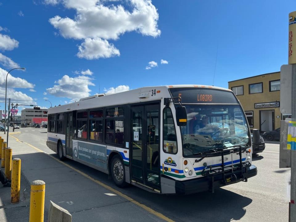 A Whitehorse city transit bus downtown. The city unveiled a new transit route network that will come into effect July 1. (Paul Tukker/CBC - image credit)