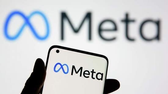 兩名知情人士報料，指出臉書母公司Meta，將對元宇宙部門「Reality Labs」的客製化晶片設計團隊「Facebook Agile Silicon Team」(FAST)進行裁員。   圖：翻攝自新浪科技