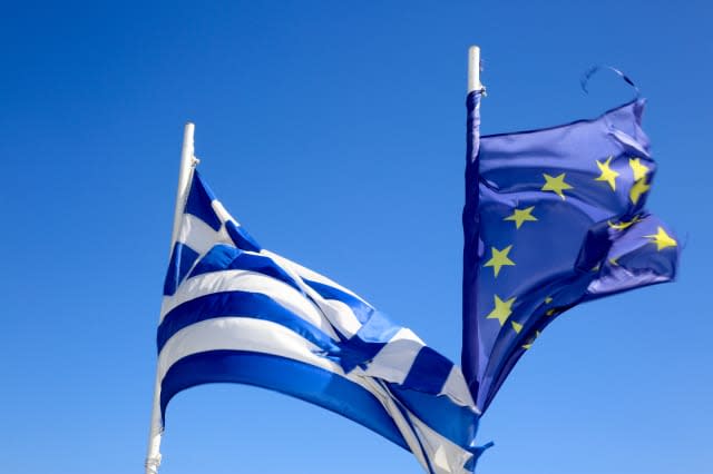 Eurozone tentatively looks at helping Greece on debt