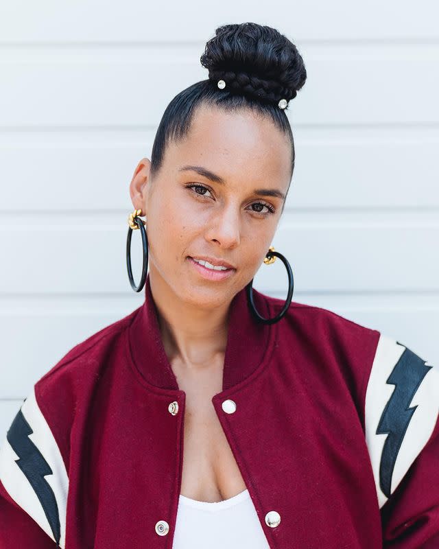 19) Alicia Keys