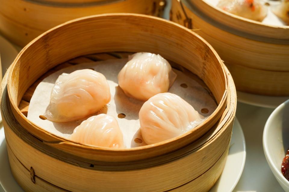 Dim sum menu ｜Hyatt Regency Tsim Sha Tsui offers a half-price 120-minute dim sum menu!$264 per person All-you-can-eat barbecued pork with plum meat and honey sauce / shrimp dumplings / sakura shrimp salt water corner + same price on weekends and Dragon Boat Festival｜ Yahoo Shopping Festival