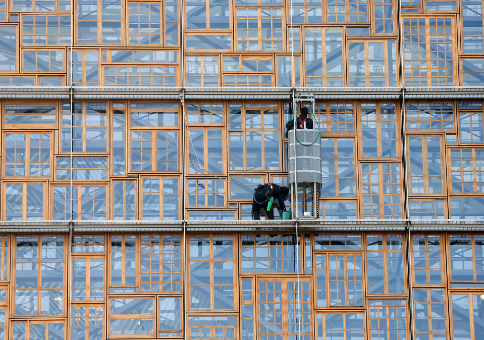 Window cleaners in Brussels