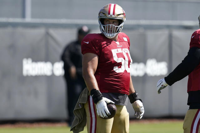 Report: 49ers C Alex Mack still unsure about return