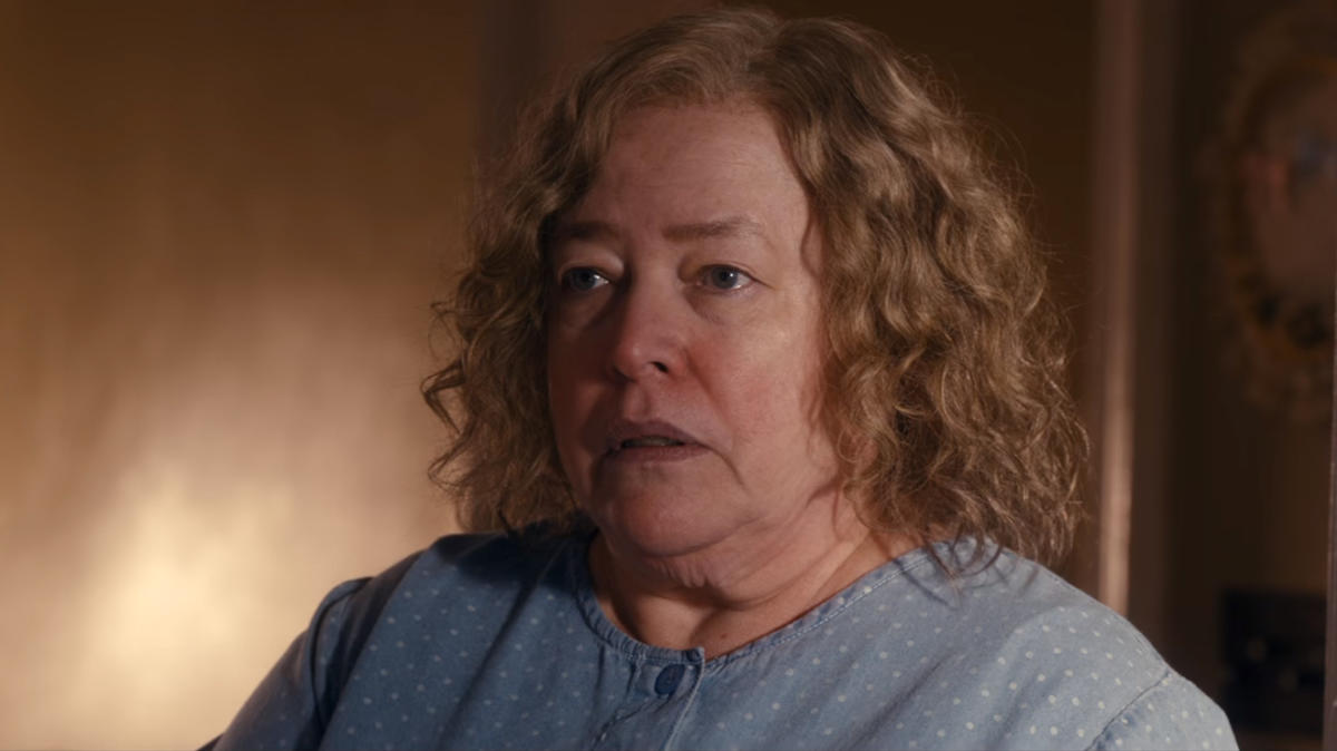 'Great Gilly Hopkins' Trailer Sees Kathy Bates as a Protective Foster ...