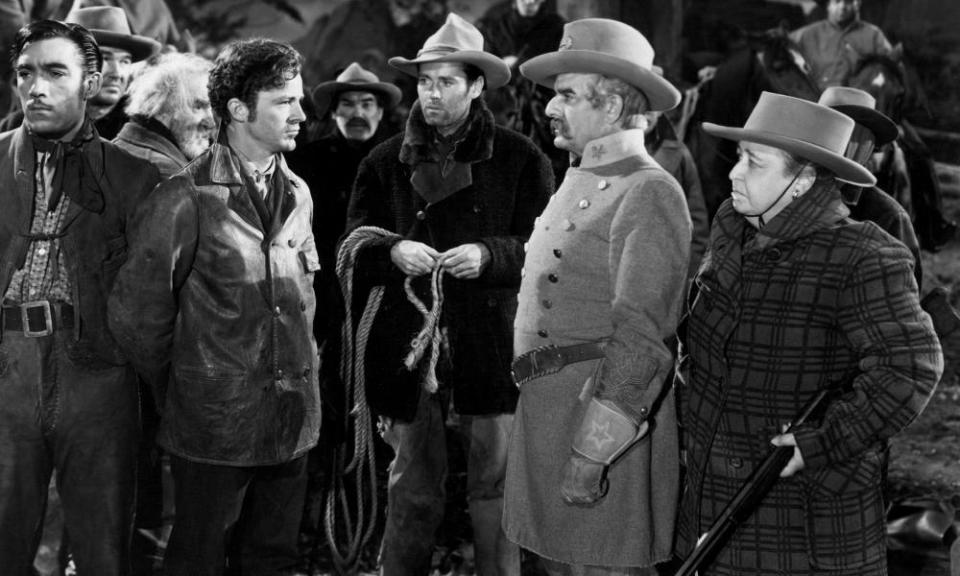 Anthony Quinn, Francis Ford, Dana Andrews, Henry Fonda, Frank Conroy and Jane Darwell in The Ox-Bow Incident.