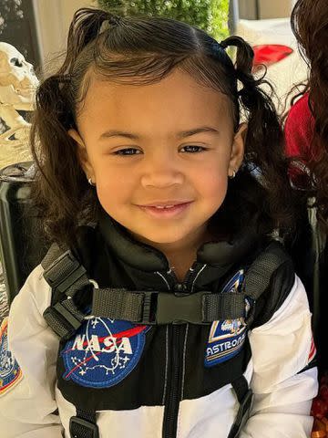 <p>Royalty Brown Instagram</p> Chris Brown's daughter Lovely Brown.