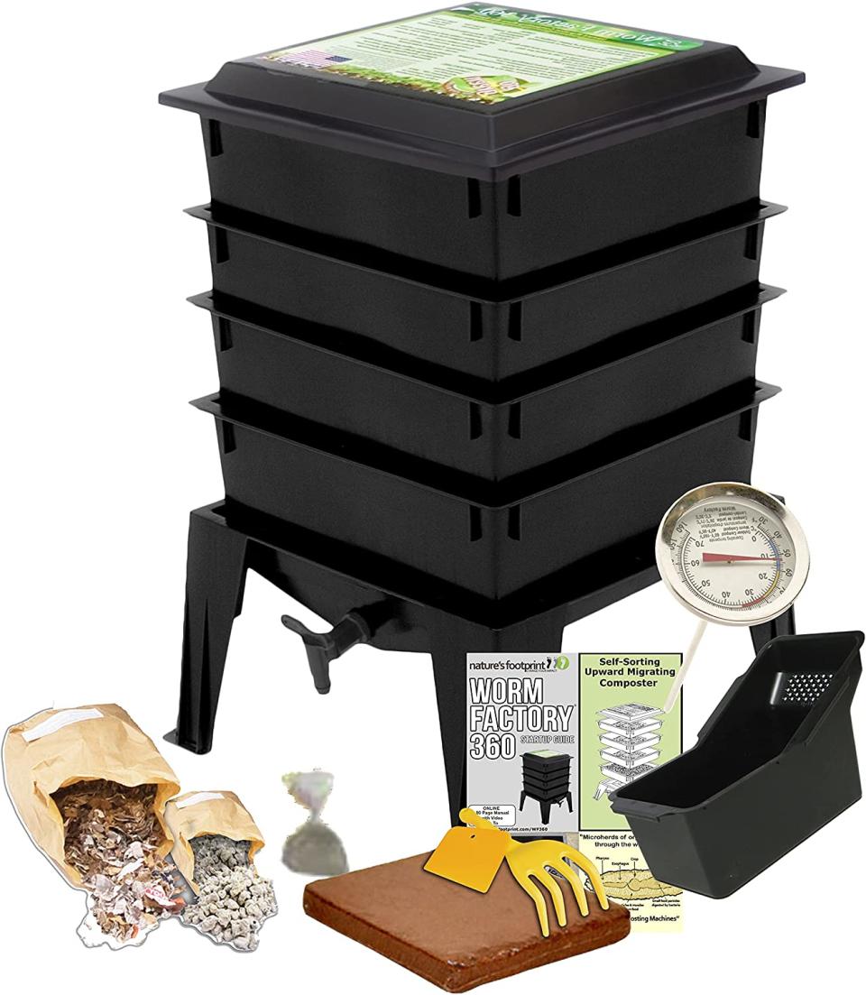 Worm Composter, Black (Photo: Amazon)


