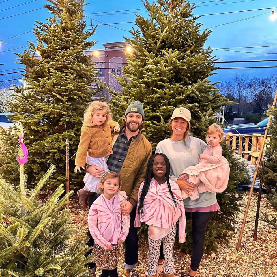 early Christmas decorations Thomas Rhett Lauren Akins